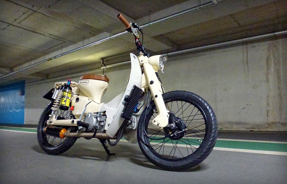 Кастом мопеда Honda super Cub