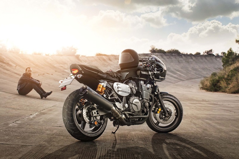 Yamaha XJR 1300 2015