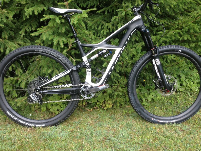 Specialized Volvo Downhill 230mm велосипед