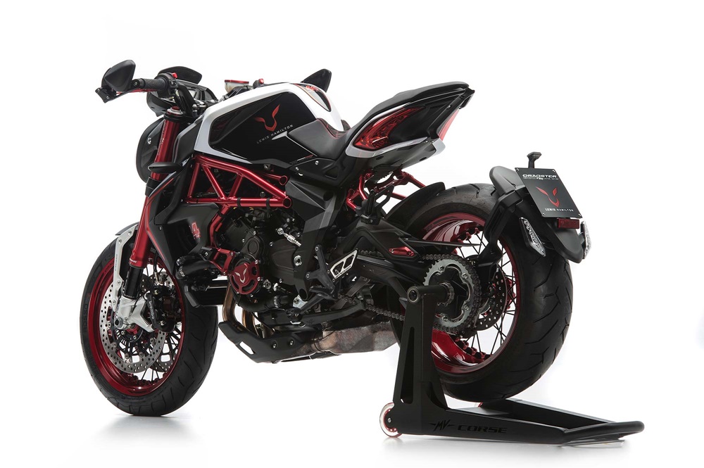 РњРѕС‚РѕС†РёРєР» MV Agusta brutale 800 Dragster RR